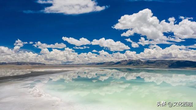 不用去澳大利亚！中国西藏有自己的粉红湖，颜值爆表，人少还免费！