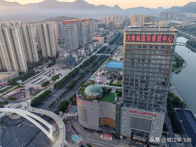 2025国庆第二天游：温州新南站商圈