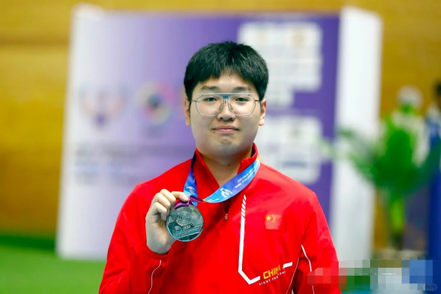 2025十佳运动员出炉：全红婵落榜，孙颖莎位列第四	，他意外上榜