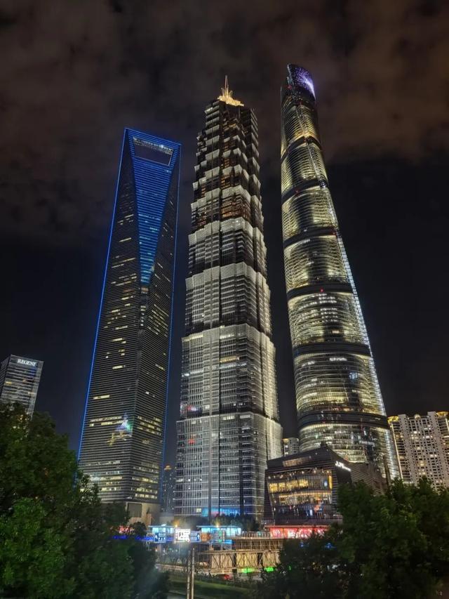 叮！你有一份上海秋日漫步地图待解锁→