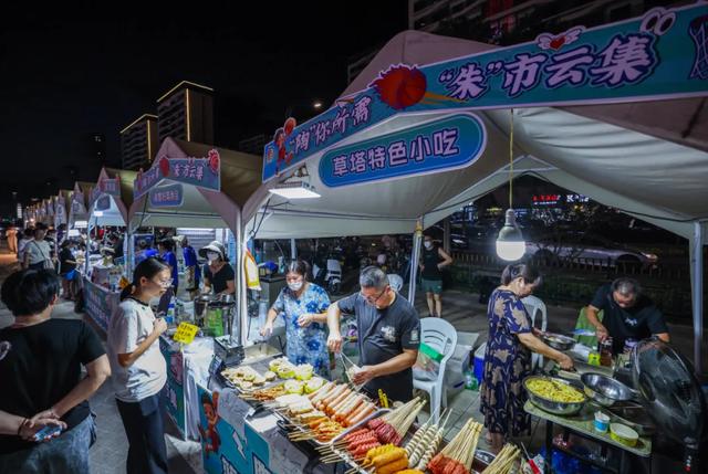 为什么人人都爱“鸡排哥”