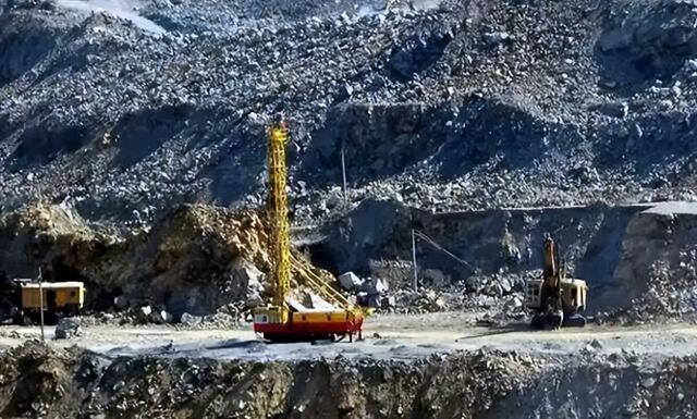 出大事了	，又一个中国伙伴倒向美？撕毁合同，把矛头对准了中国