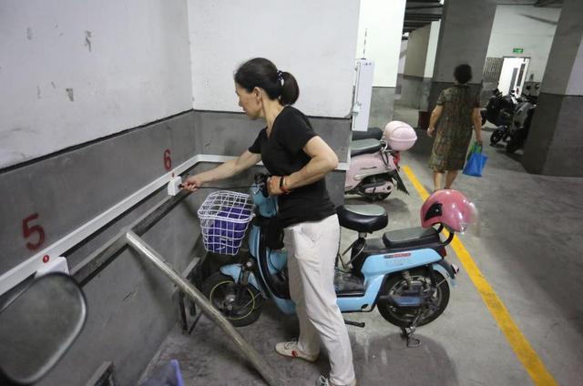 电动车不是用坏而是充坏的，避免充电的 6 个习惯，告别电池只用 2 年