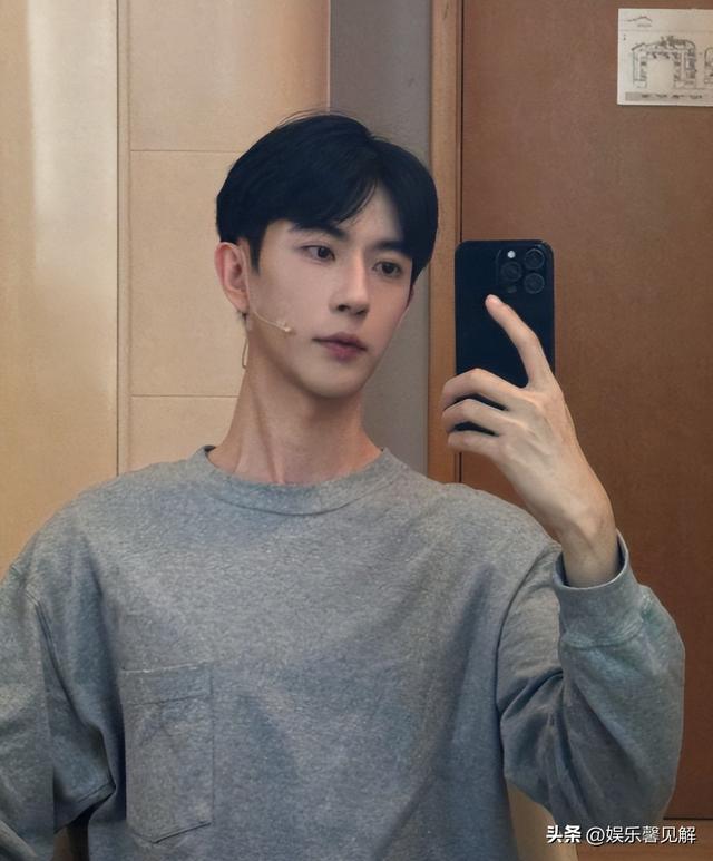 于朦胧坠亡已证实！反锁房门撕裂纱窗，年仅37岁生前疑有抑郁症
