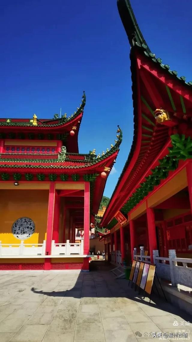 被誉为“江南小布达拉宫”！探秘浙江最大最土豪的寺院！