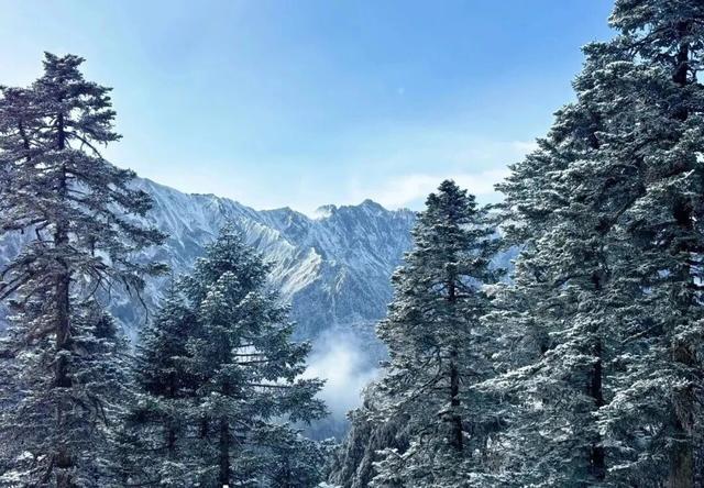 锁定官鹅沟！赴一场冰雪与烟火的双重盛宴～