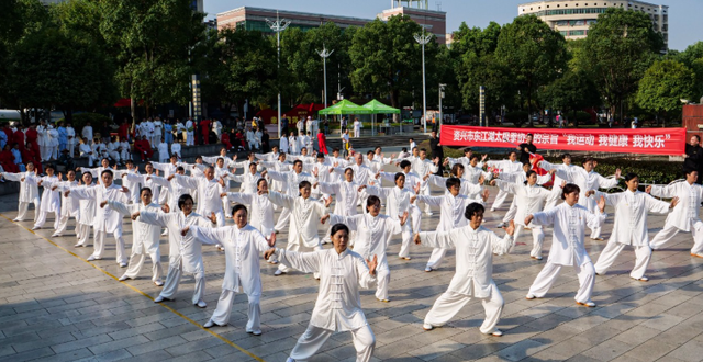 知道吗？练几年太极拳，练一遍，还没有如此感觉真不对了！