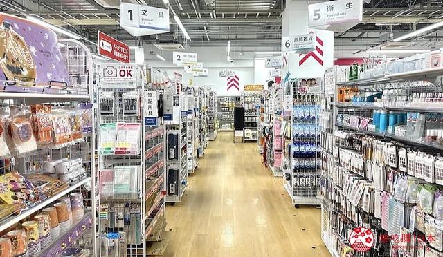 东京近郊购物推荐:看得到富士山的「THE OUTLETS湘南平冢」