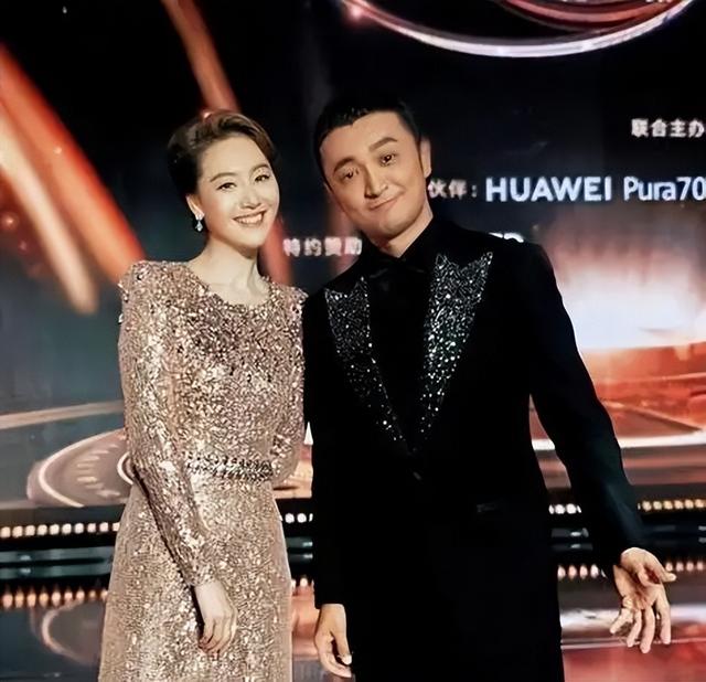 私生活混乱、被央视开除	、陪睡上位？王冠的私生活谣言太离谱