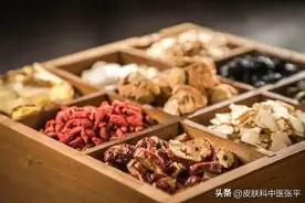 脱发——是一系列病症，只盯着头发是长不出来的图片