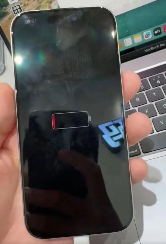 用3年iPhone还丝滑！5个接地气方法，老苹果摆脱卡顿不费劲儿