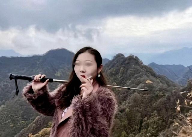 陕西女教师事件持续升温，知情者爆料：抽烟穿吊带，还有多名男友
