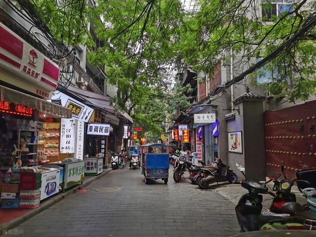 从湖南去了一趟西安，实话实说，回来才发现朋友圈都是骗人的。