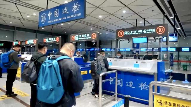 免签！中国最神秘的邻国，35元大巴直达，美女如云，遍地是景！