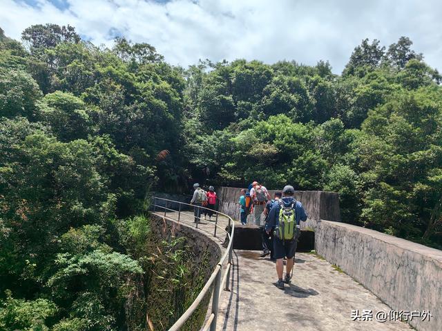 揭西白芒坝上游休闲玩水