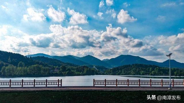 南漳：晴好天气相伴 县城美景如画