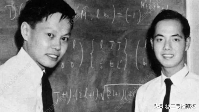 杨振宁家庭情况曝光，三个儿女无人继承衣钵，原配和翁帆终究不同