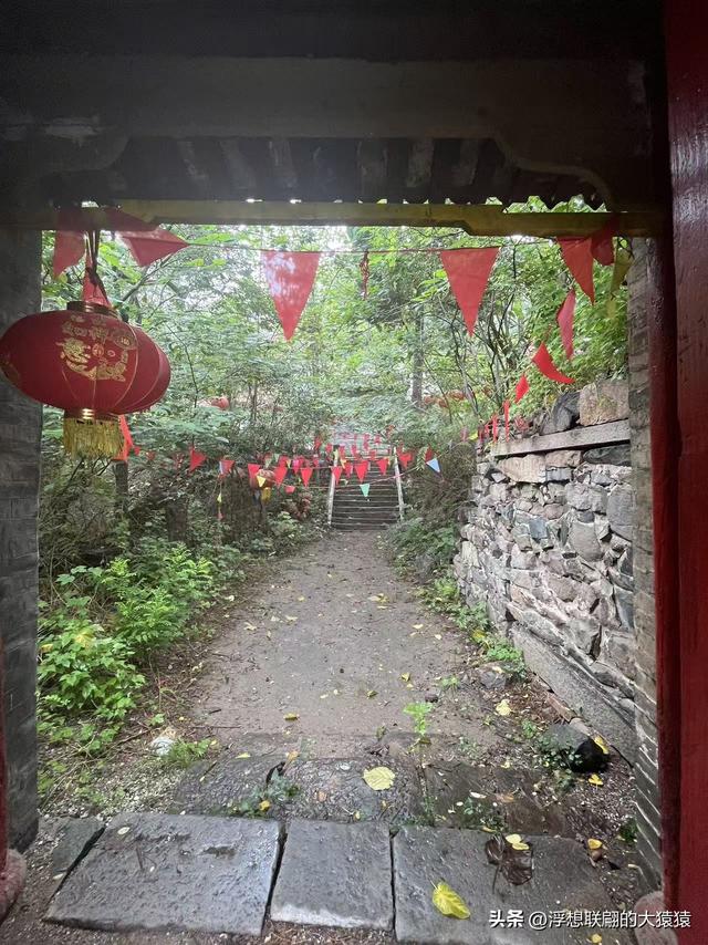 章丘大山深处有一座始建于宋元时期的古庙宇：杓峪庵
