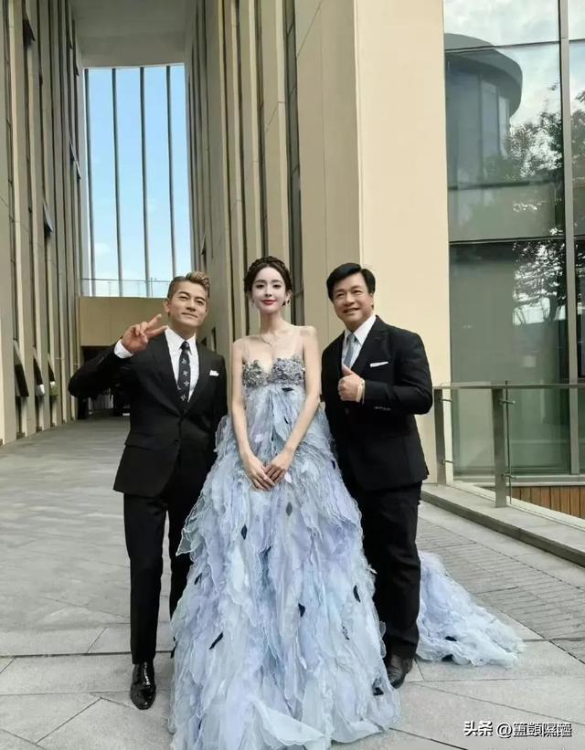 不合影不知道，一合影吓一跳！以为他们是小土豆，没想到是大高个
