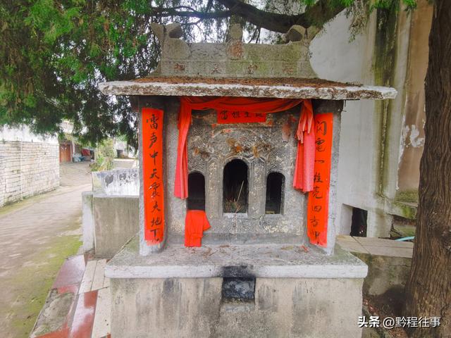 寻找一片僧人墓地，佛门高僧竟然最后落得尸骸无存