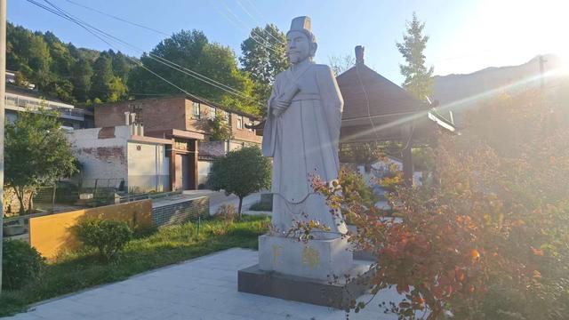 赏秋秦岭，摩旅商洛（12）白鹿原影视城、葛牌镇、文公岭、孝义园