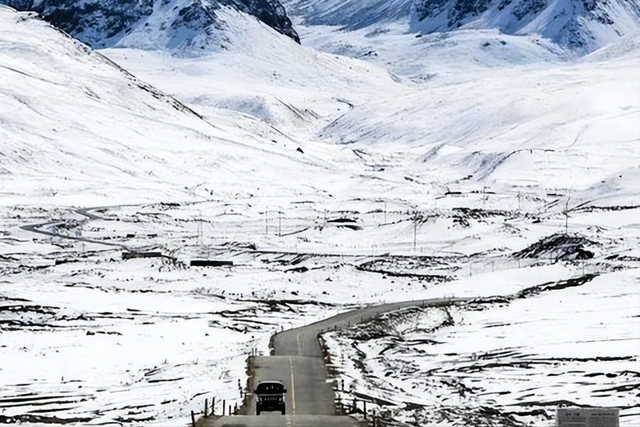 中国最长的公路，全长超1万公里，它到底长啥样？自驾党必看