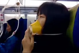 飞机在万米高空飞行，机舱里的氧气是哪来的？供氧原来如此简单！图片