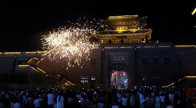 山东郓城：沉浸式文旅场景 激活暑期夜经济
