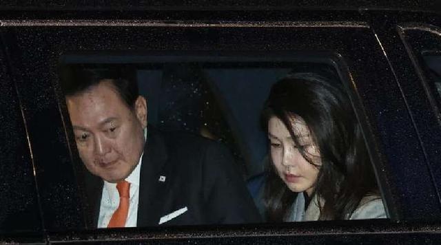 反日同盟加速成型！李在明听懂中方提醒，48小时内对高市亮明态度