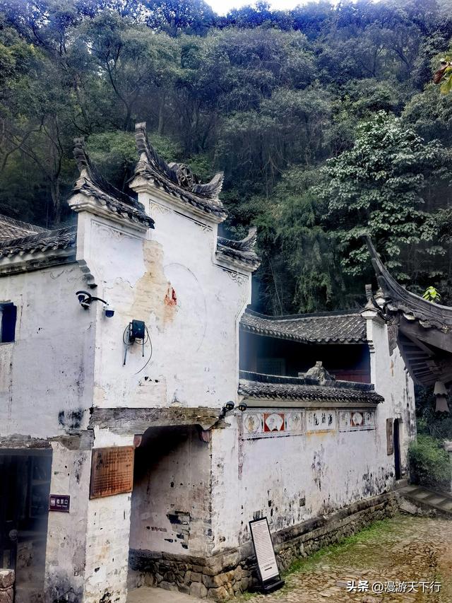 武义郭洞号称江南第一风水村，连坞茶山犹如地球指纹