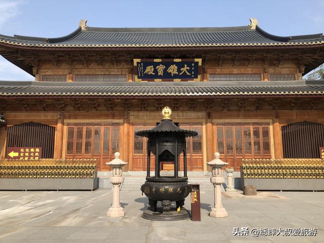 想看一场唯美日落吗？来杭州“山顶古刹”吧，自驾可达，免费惊艳