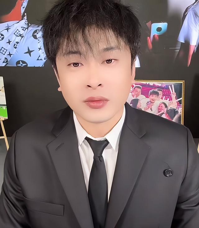 辛巴第五次宣布“退网”，其自创卫生巾品牌正陷入“致癌物”风波！