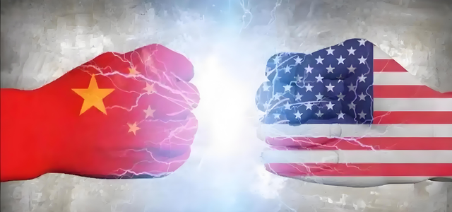 中国阅兵圆满闭幕，特朗普终于露面，他对中国的话风又变了！