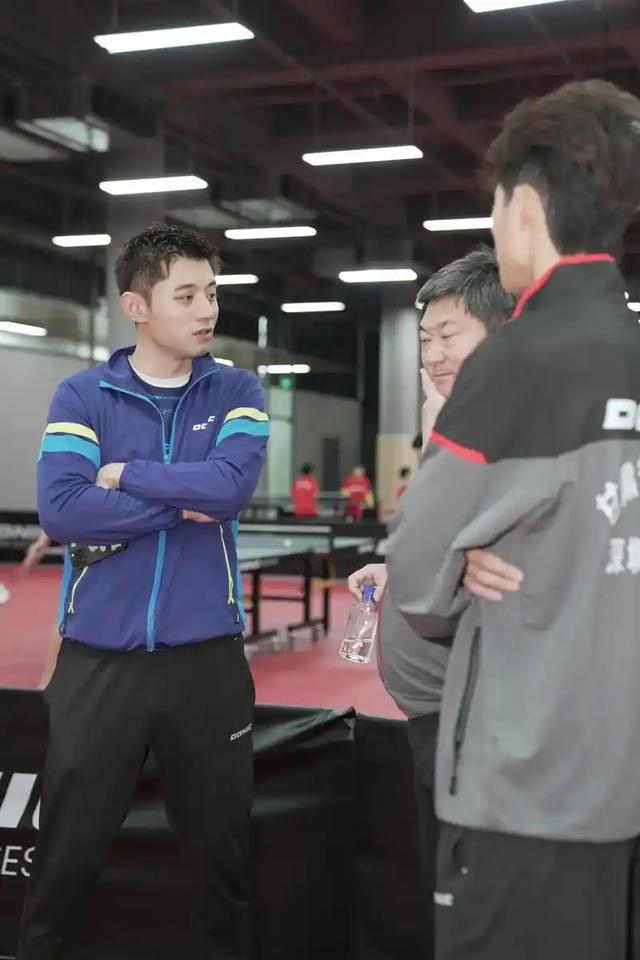 景甜也没想到,自己丑闻缠身的前男友张继科,已走上另一条上坡路