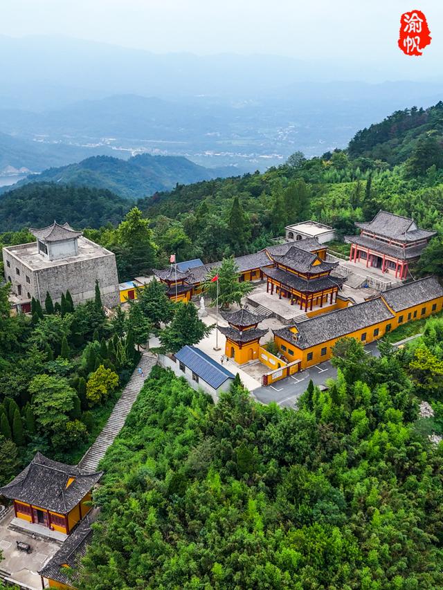 河南鸡公山避暑游，打卡八大历史建筑，犹如缀满山峦的璀璨明珠