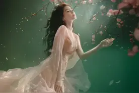 Angelababy杨颖重磅回归，网友：脸在江山在！图片