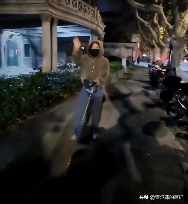 “封杀”4年后，49岁赵薇财力现状被扒，结果估计和你想得不一样