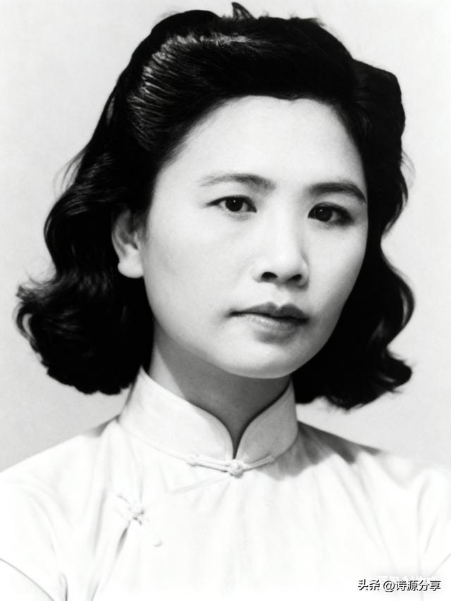 乱世谍影:信仰与爱情的交织