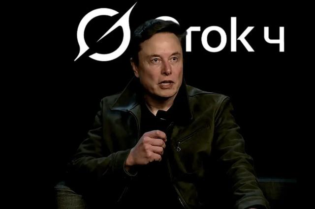 马斯克狂吹，Grok 4算个什么东西？