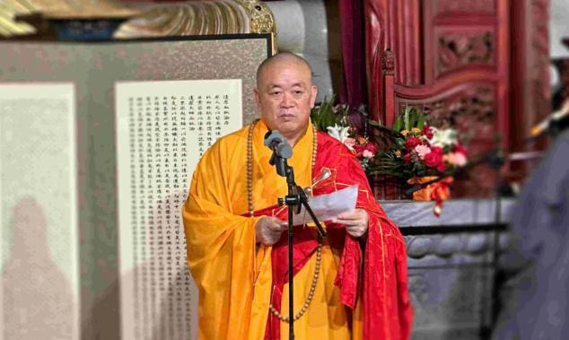 拔出萝卜带出泥，佛协对释永信再下重手，“遮羞布”彻底被撕开