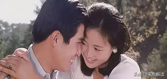 从《庐山恋》到《太阳有耳》：张瑜的双面人生与时代镜像