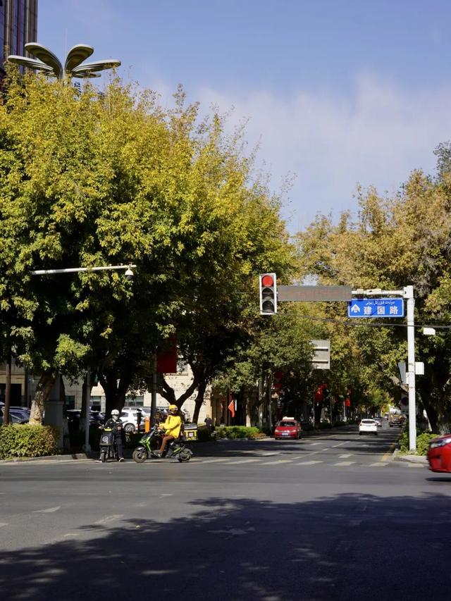 乌鲁木齐“老东门”，如今是什么样子？