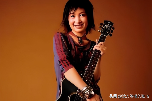 她连上5次春晚，私下却和恩师同居怀孕被骗流产，今57岁依然单身