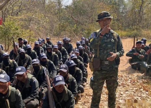 停火之后，柬埔寨遭遇奇耻大辱，20名士兵被俘，泰首相回复很轻蔑