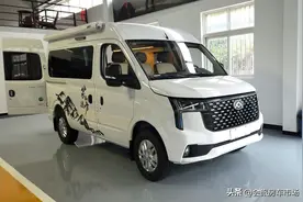 大通新途V80中顶露营车，5座3卧，可定制够实用，售价14.98万图片