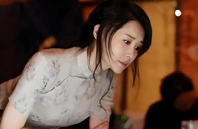 她一生 “风流成性、老少通吃”，撩汉无数	，现如今56岁却依旧单身