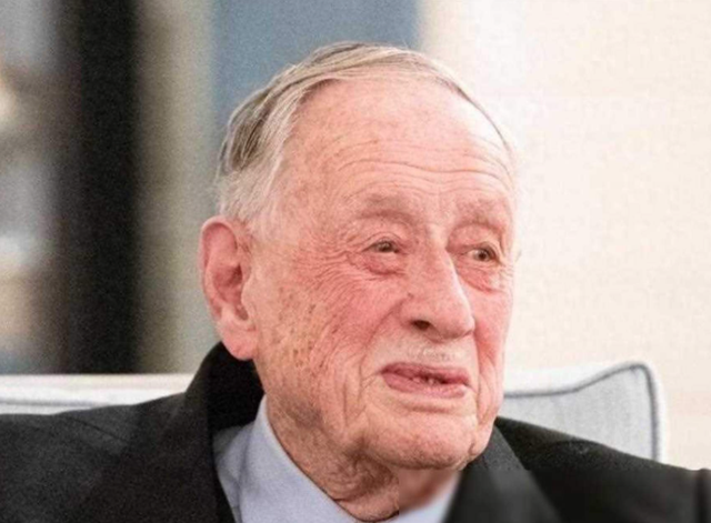 软饭硬吃，戴高乐的铁腕逆袭！法国如何从沦陷国重返大国舞台