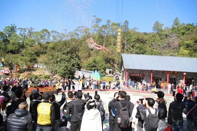 话题播放量达3.4亿次!观音山实力火爆出圈,来了就好,越来越好~