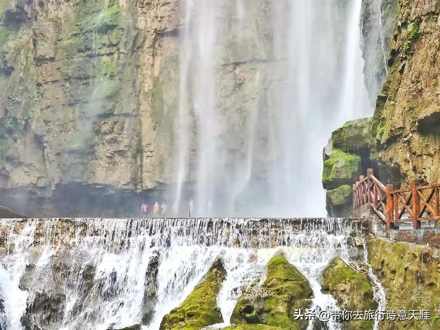 三峡大瀑布景区的野趣