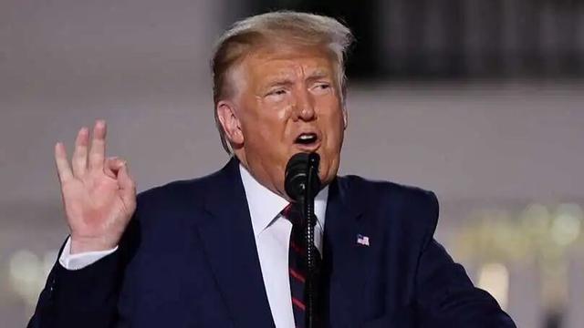 特朗普发文祝贺中国阅兵，还提了个要求，日本等国被惊出一身冷汗